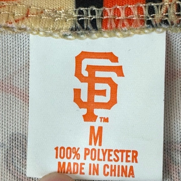 San Francisco Giants Medium Short Sleeve Button Down Shirt MLB Beat LA Hawaiian - Picture 2 of 5